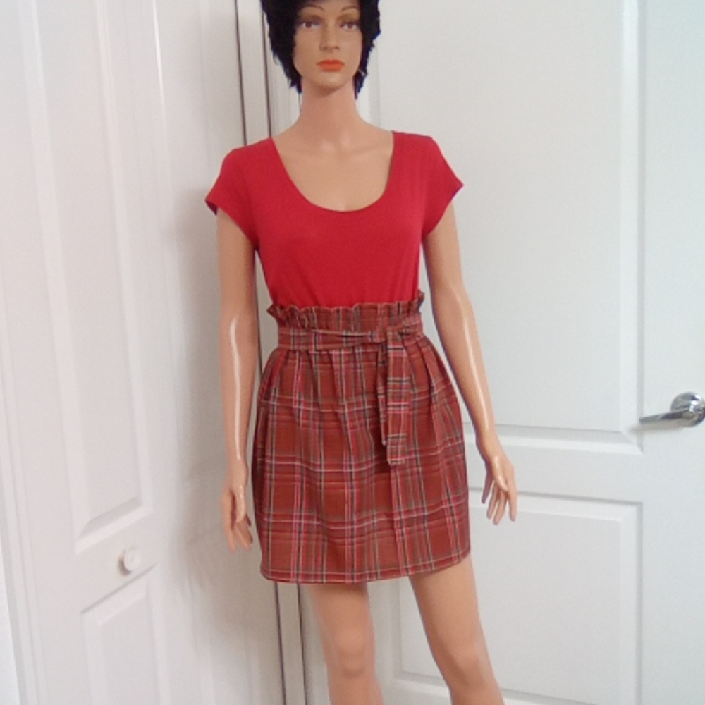 NWOT Paper Bag Skirt, size M Home Made Pre-shrunk fabric ❤️